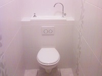 WiCi Bati Wand WC mit integriertem WiCi Bati Handwaschbecken - Herr C. (Frankreich - 49)